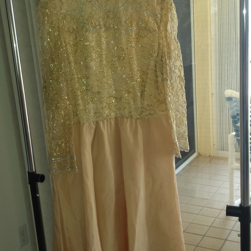 Vintage 60's cocktail dress size 10-12